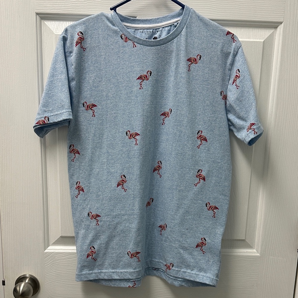 Denim & Flower Light Blue Live Aloha Tee with Flamingo Graphic‎